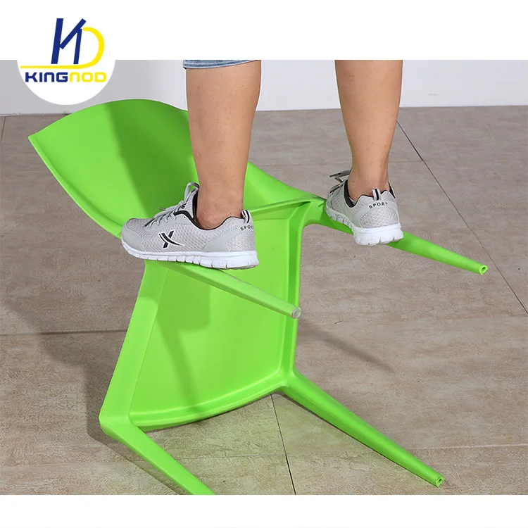 Simple Design One Piece Strong Stackable School Kids Plastic Chairs