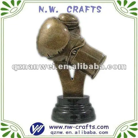 Custom Resin Boxing Male Action Figure Boxing Trophy - Buy Boxing