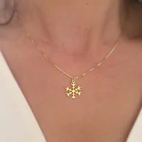 

Wholesale Fashion Flower Tiny Initial Pendant Snowflake Necklace