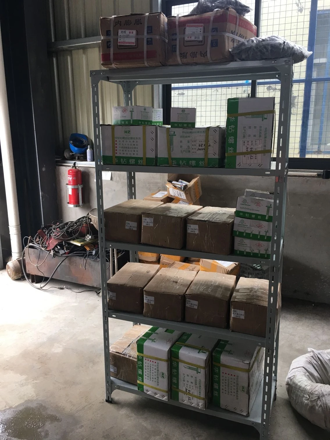 Light Duty Shelf (7).jpg