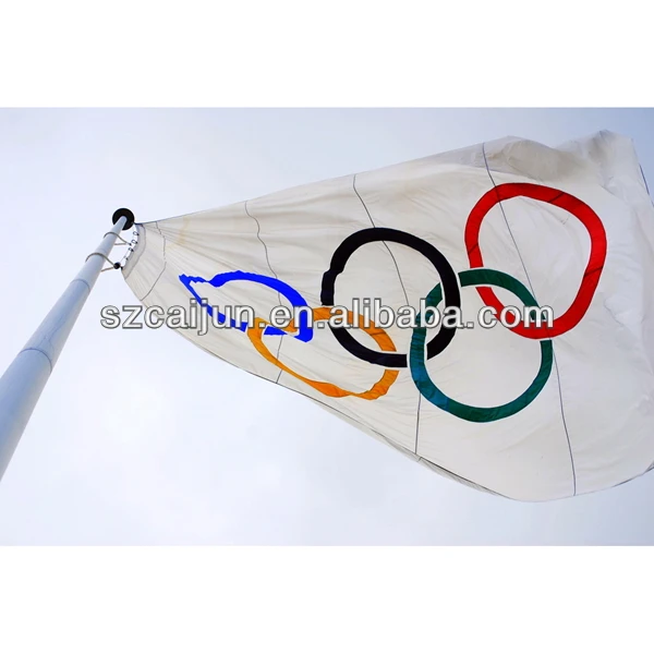 outdoor flying flag.jpg