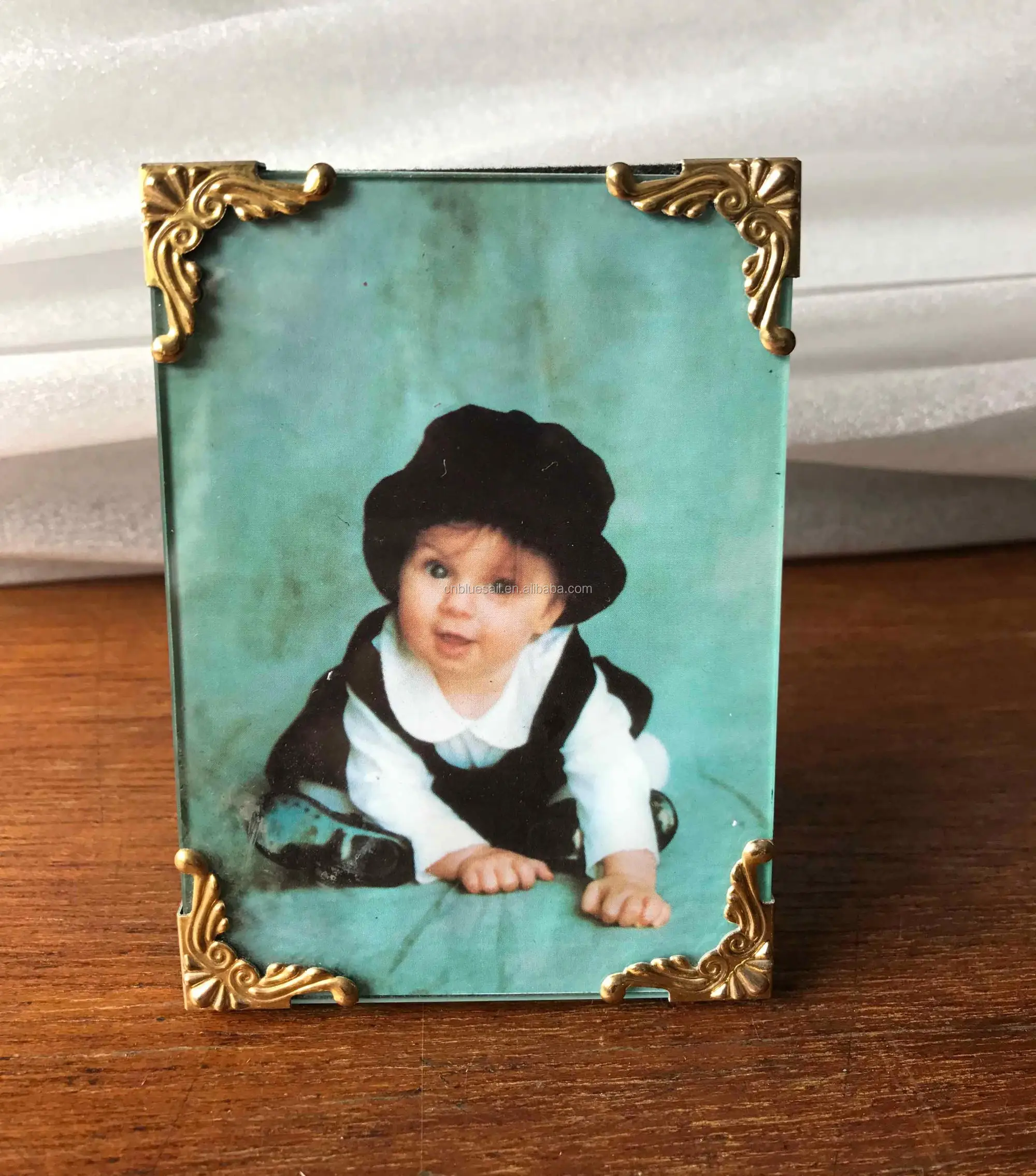 Clip Photo Frame,5x7" Glass Frame With Metal Corners,Simply Cheap Decor Buy Clip Photo Frame