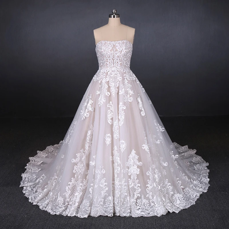 

A-Line Sweetheart OEM Service Custom Made Appliqued Pure White Lace Wedding Dress
