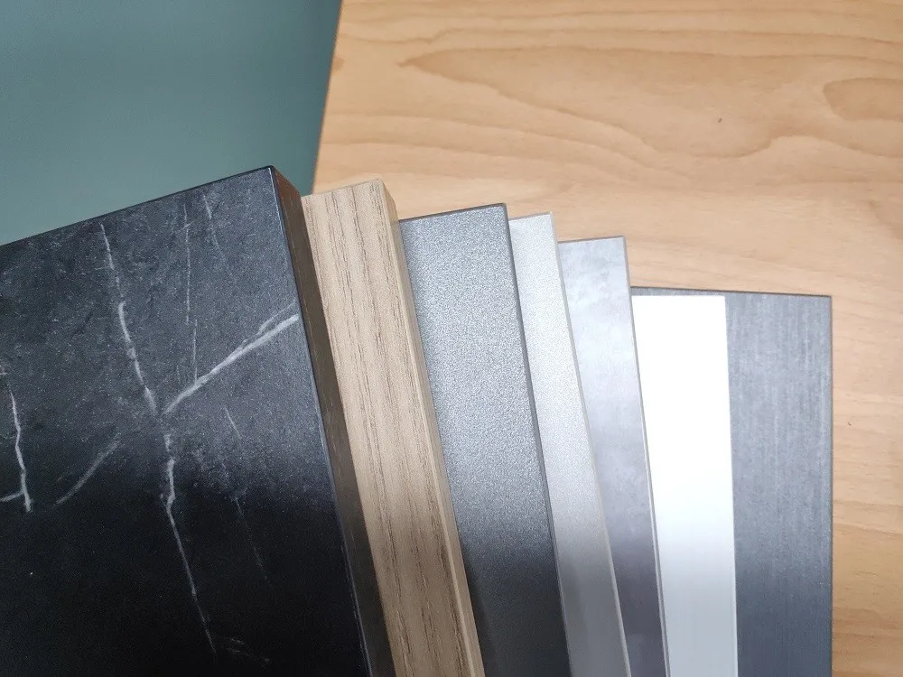 意大利 cleaf 样品板由授权的 oem 制造 fullcom 柜生产