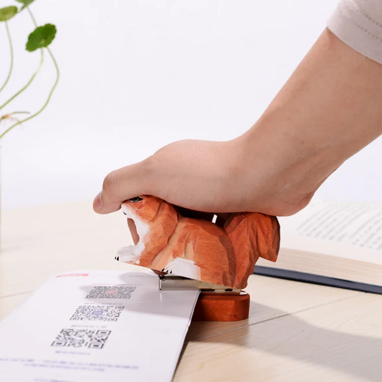 animal stapler 03.png