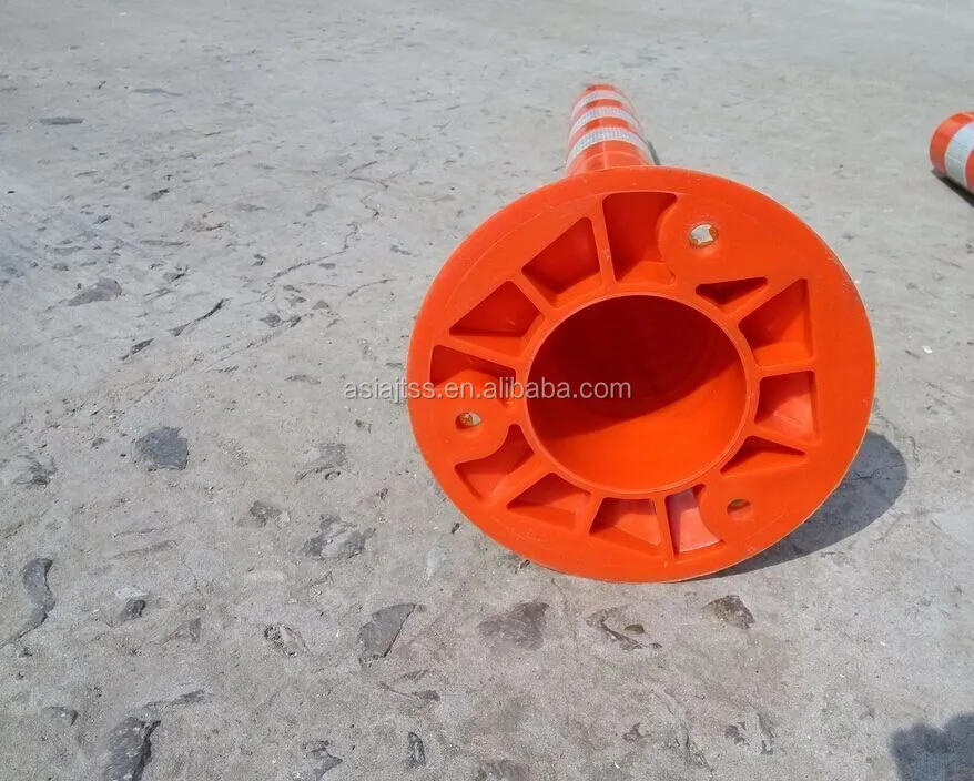 Installation firmly TPU plastic concrete traffic bollard