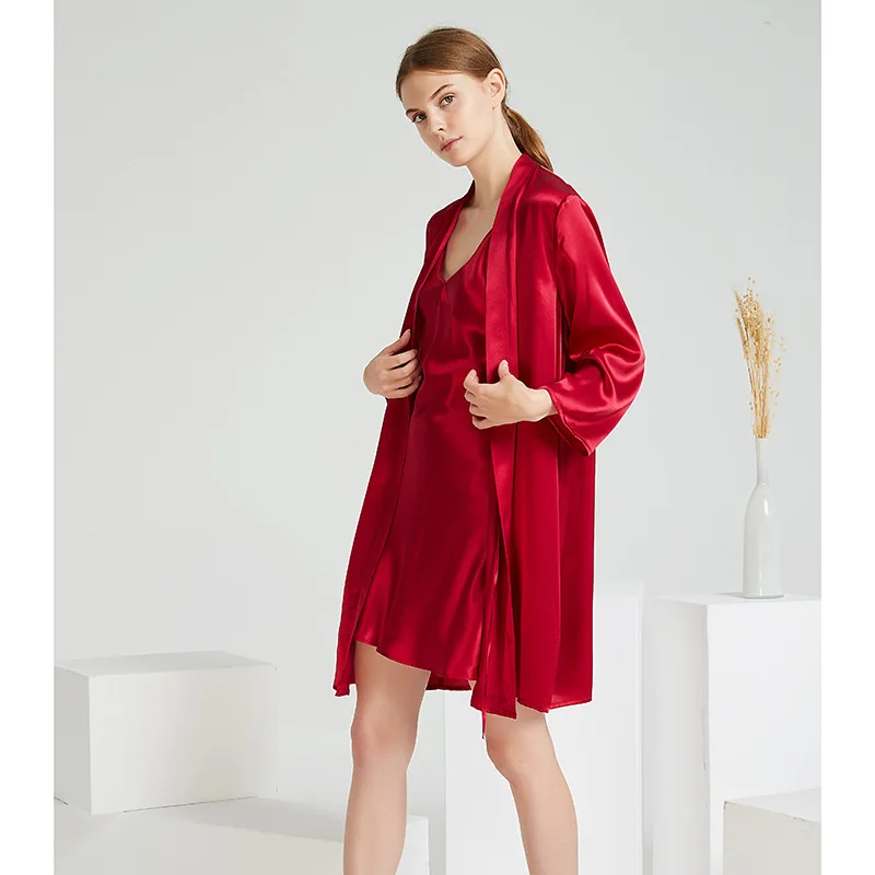 robe (1).jpg