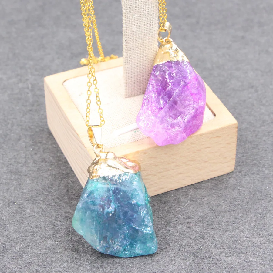 铜合金首饰不规则彩色项链链天然石首饰天然水晶石吊坠项链为妇女