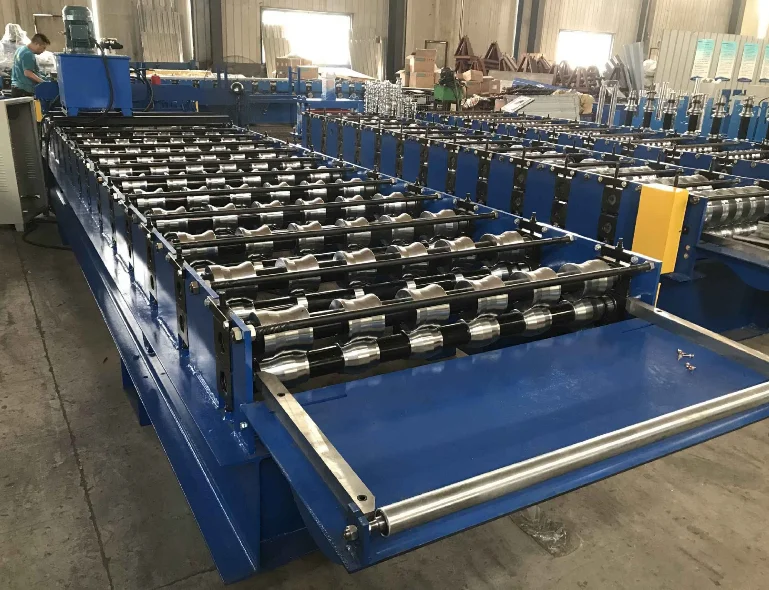 840 China market high quality IBR metal roof sheet panel roll forming machine