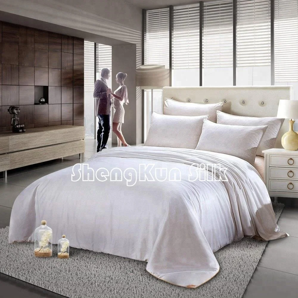 silk comforter1-3.jpg