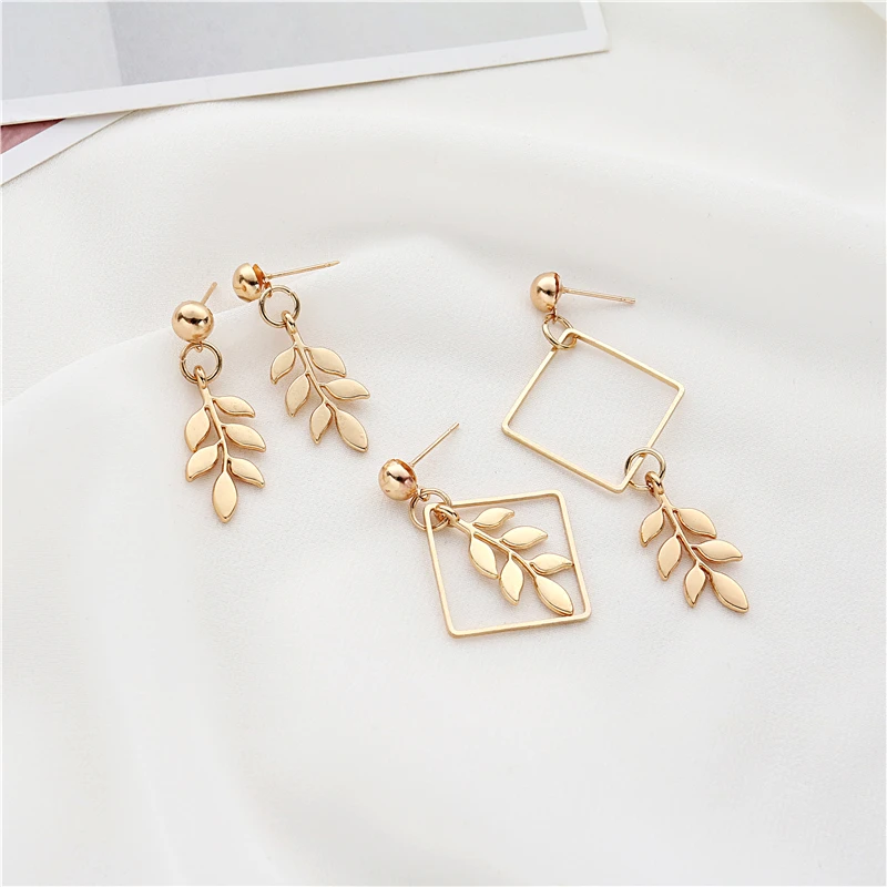 

Korean Super Fairy Character Jockson Leaf Girl Earrings Jewelry, Gold