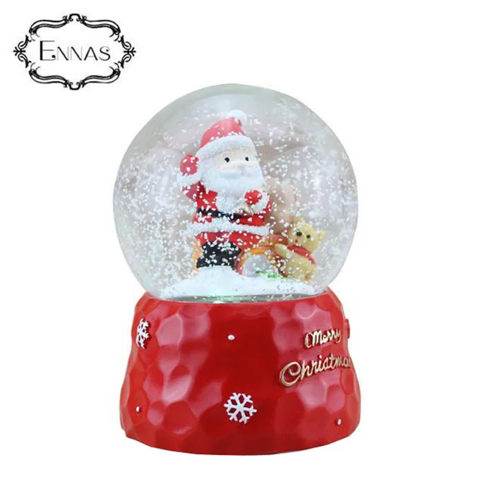 Polyresin Custom made Christmas snow globe,glass water globe