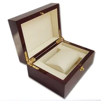 

Fashionable Wholesale Single Wood Lacquered Best Watch Display Box With Button Closure
