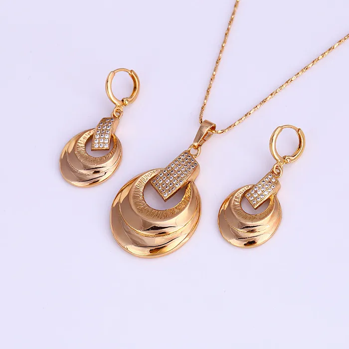 

61672 High quality18k gold color fashion jewelry set for ladies