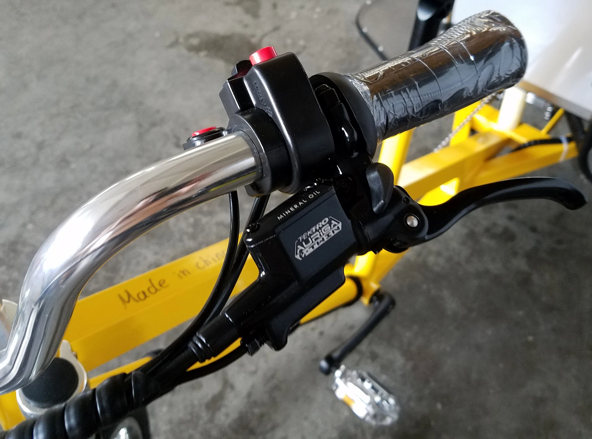 旅游酯 rickshaws 出售中国制造商与颜色,电动 3 轮