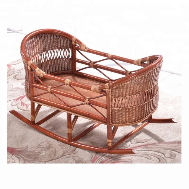 Hot Sale Natural Rattan Baby Rocking Crib Wicker Baby Bed Crib