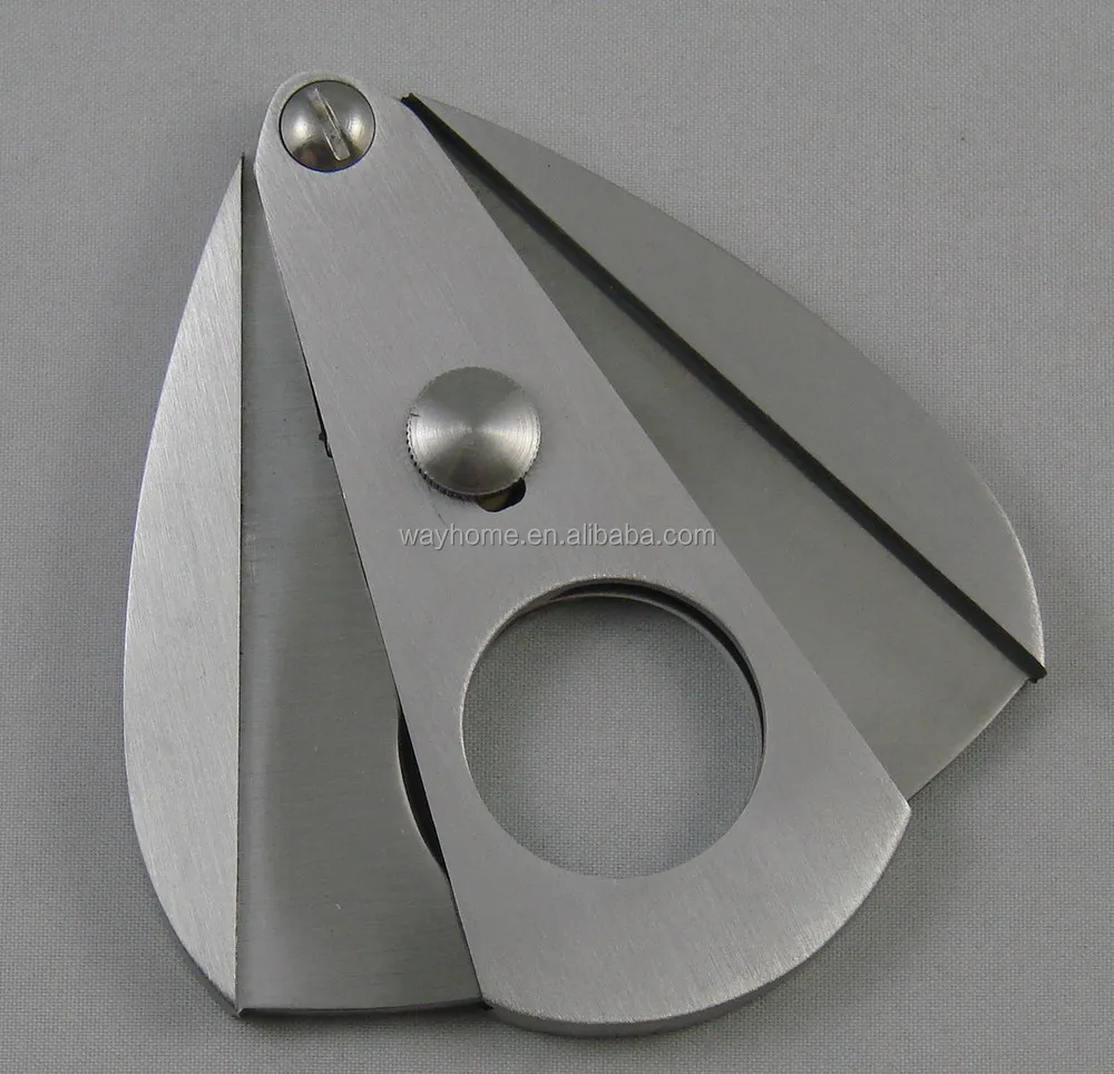 

Stainless steel metal cigar cutter with front lock CM-032