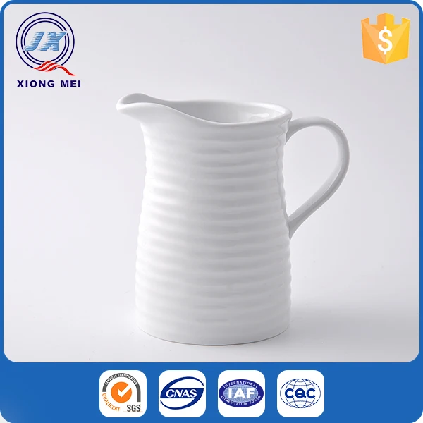 pitcher white