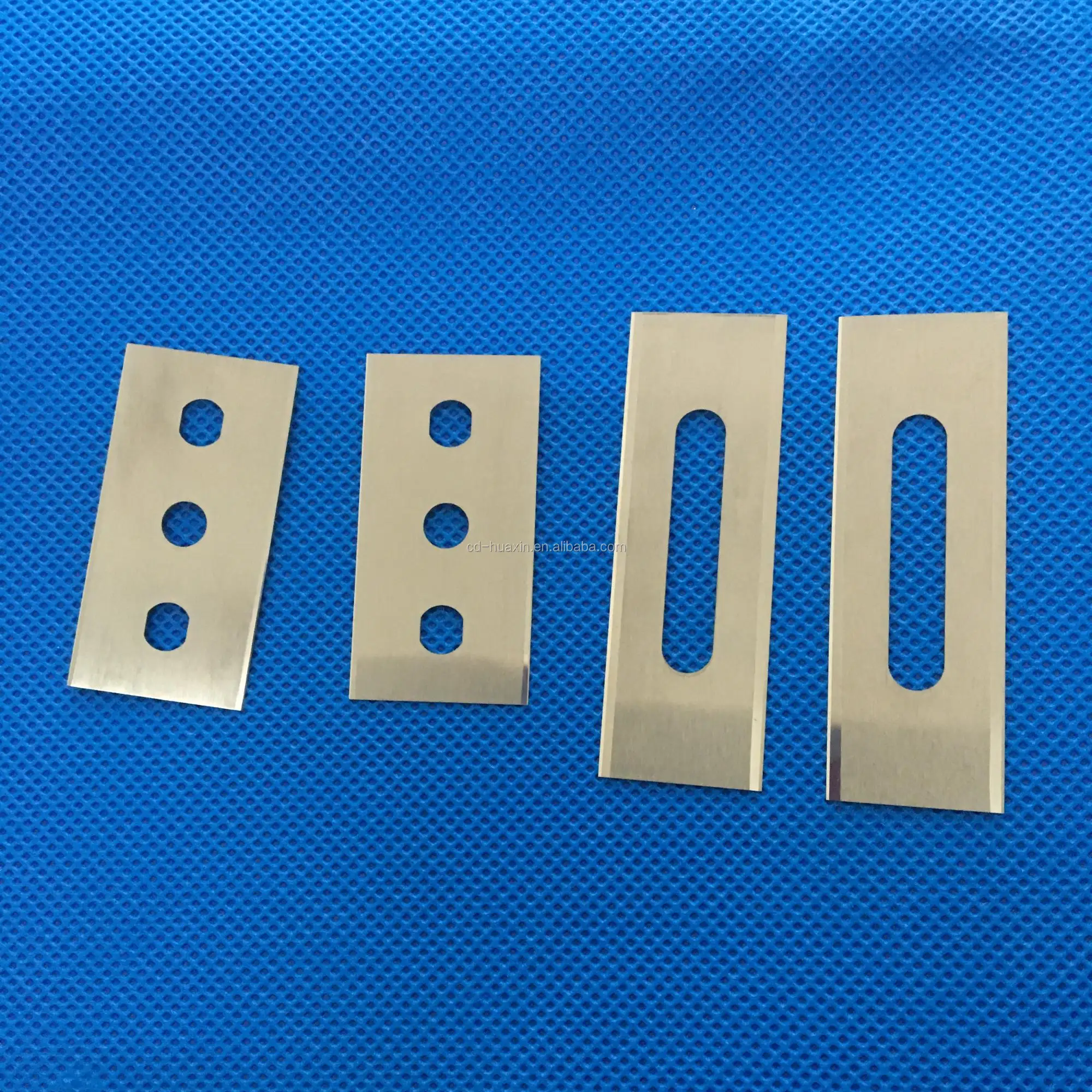  RAZOR AND PLOTTER BLADES.JPG