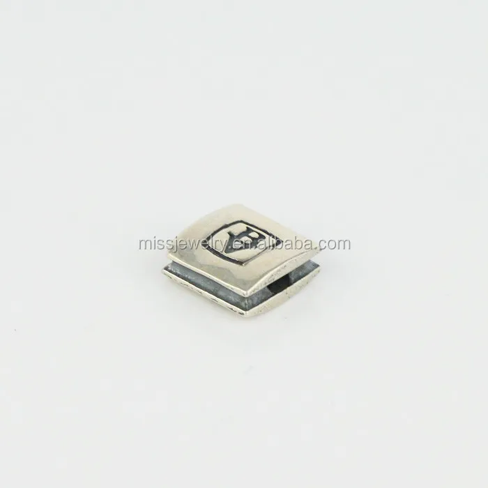 MJCC049W_3