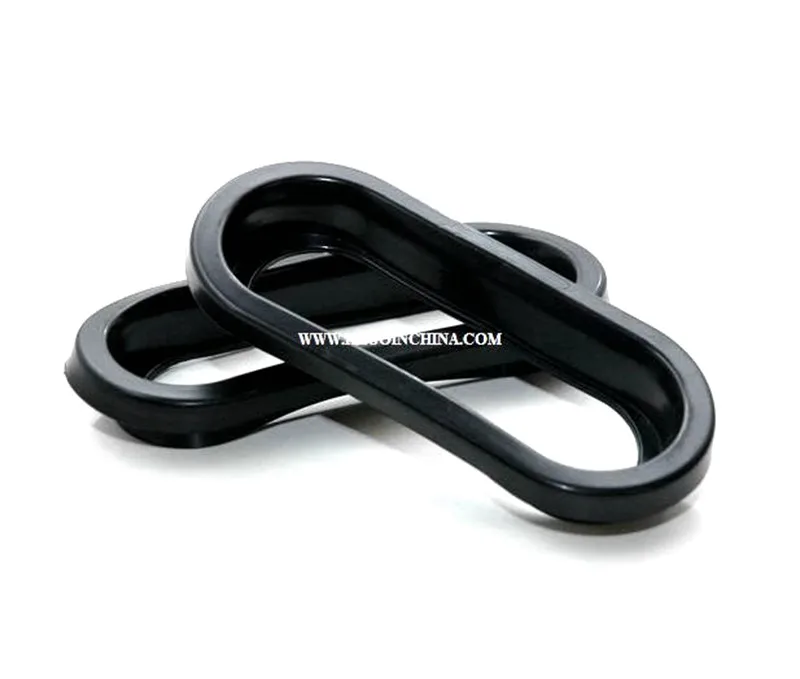LIGHT-RUBBER-GROMMET-201575.jpg