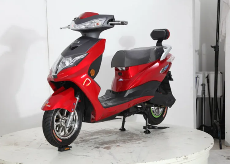 EM028.jpg
