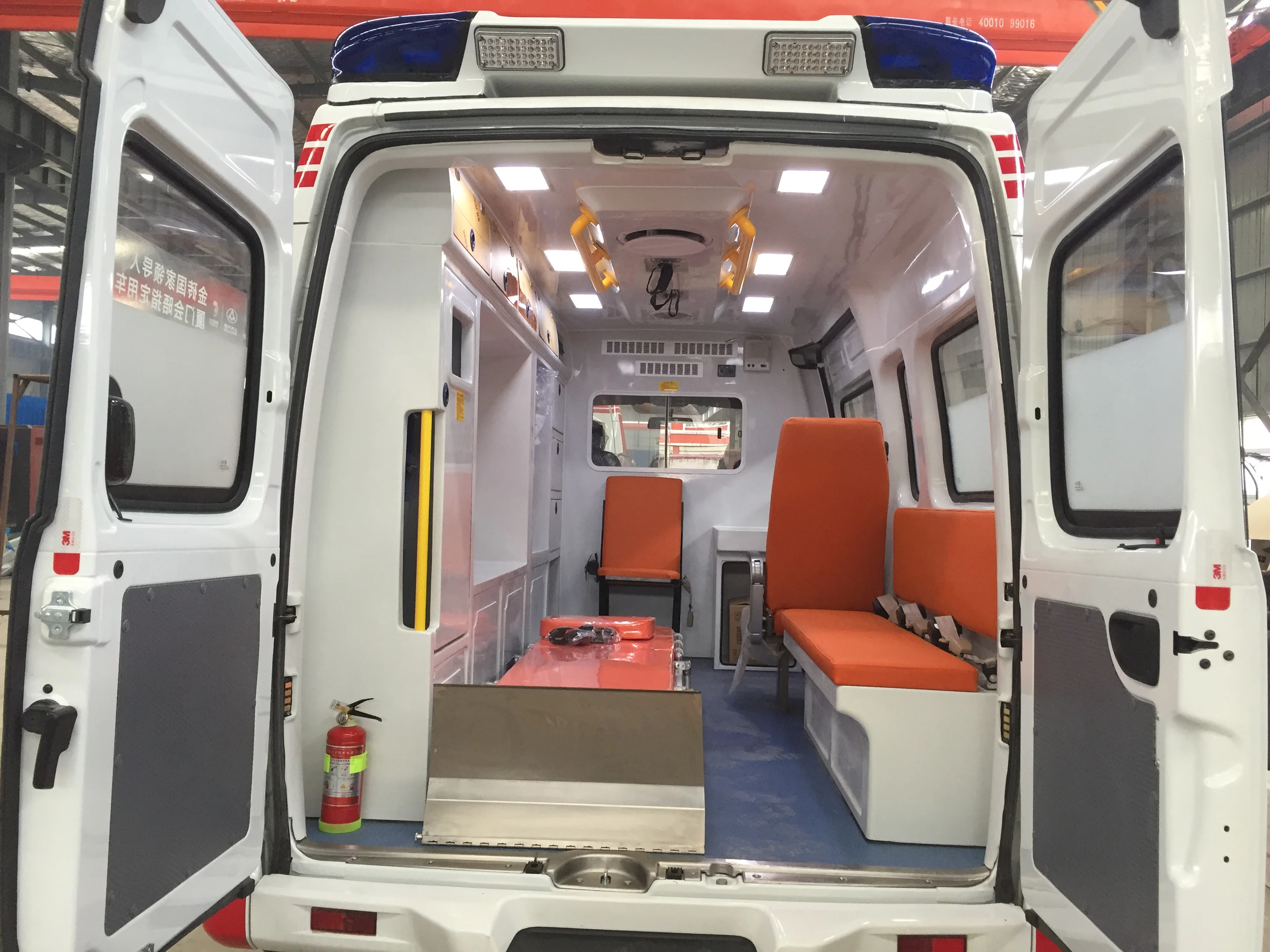 ambulance (5).jpg