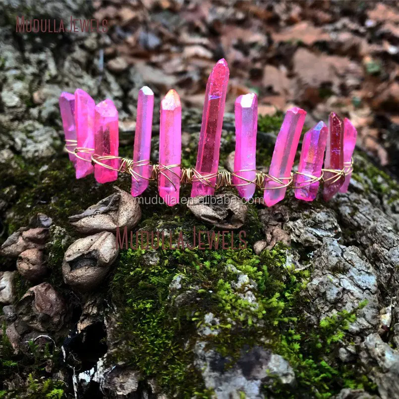 

HJ11482 Beautiful Pink Iridescent Rough Cut Point Crystal Crown Handmade Boho Crystal Graduated Point Crown