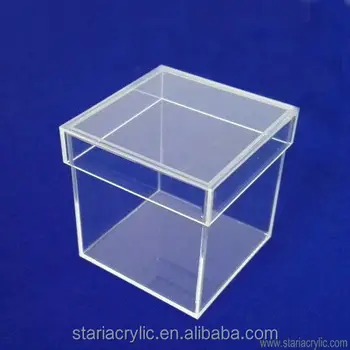 clear plastic box with removable lid