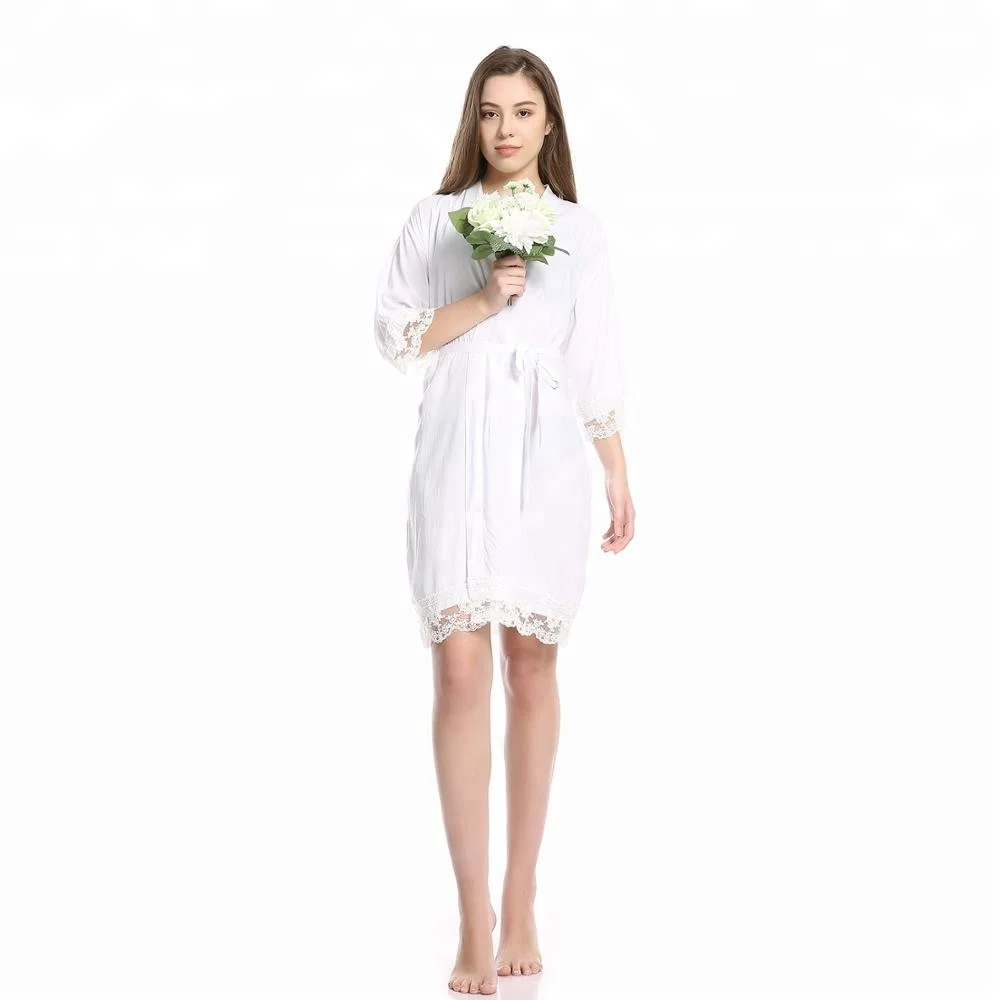 

C65 Lace bottom night-robe, N/a