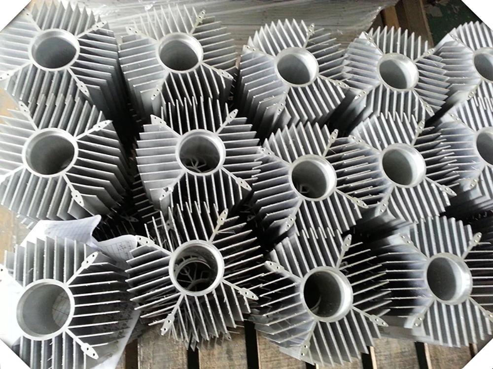 定制铝 led cob 筒灯冷锻散热器