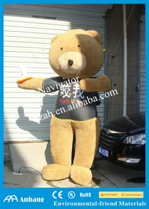 Bơm m&agrave;u đen m&ocirc; h&igrave;nh gấu hoạt h&igrave;nh động với logo