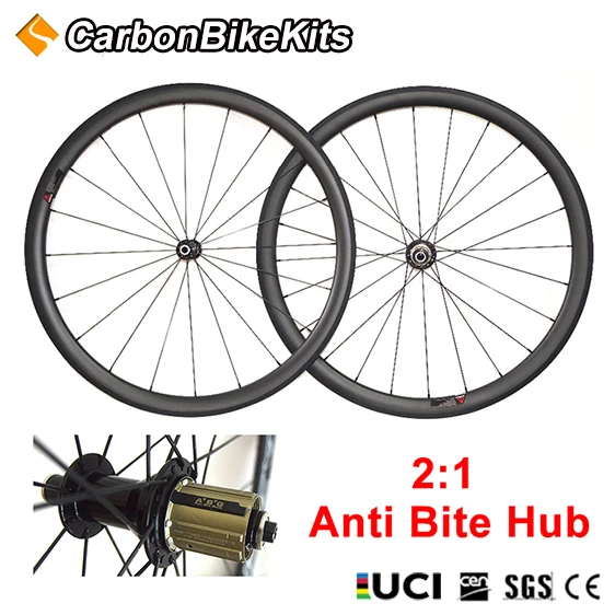 

CarbonBikeKits 2:1 Anti Bite System hub Road 50mm Clincher Carbon Bicycle Wheels 3 years warranty