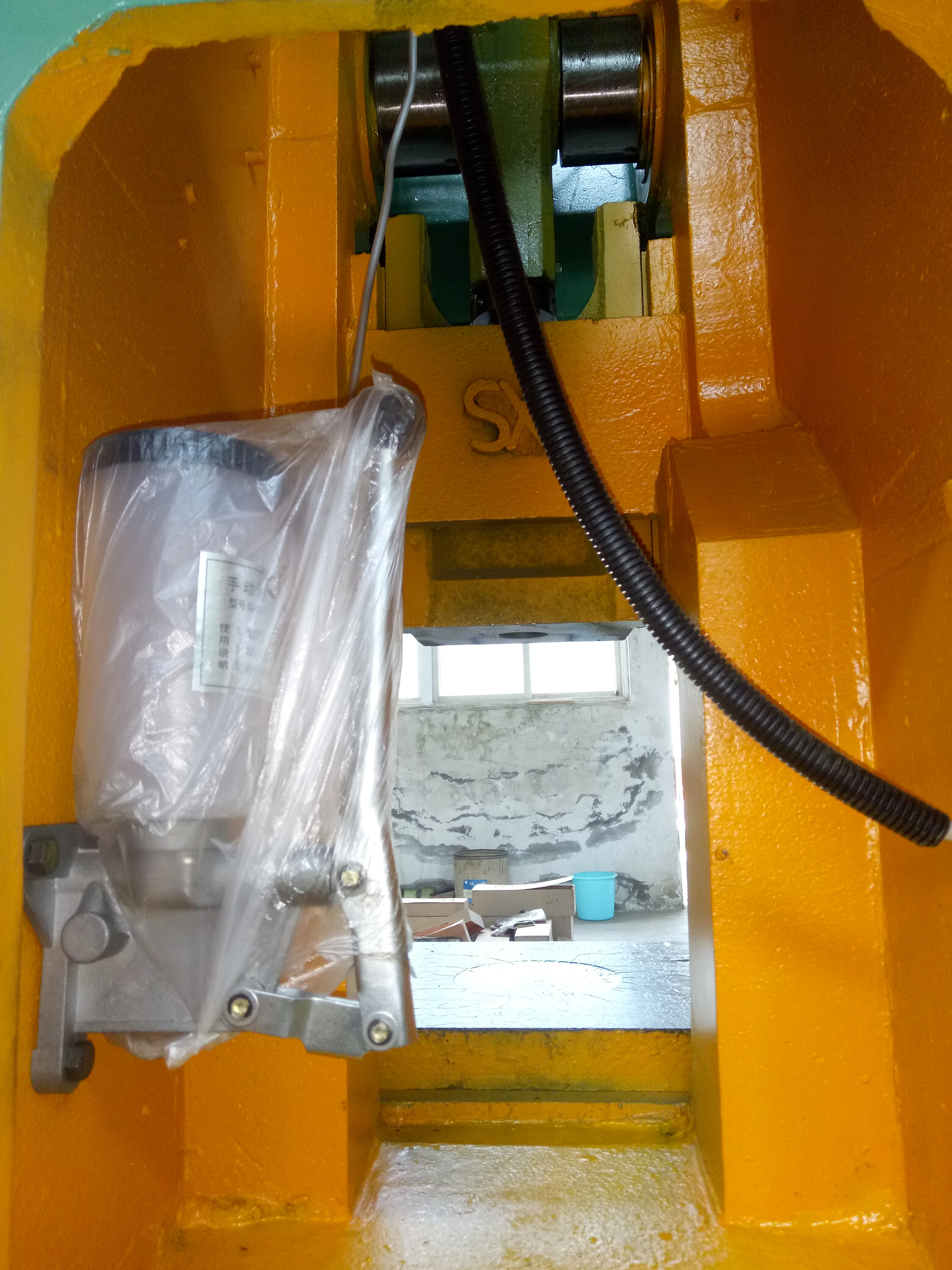 
Mechanical Power Press, Eccentric Press machine 400 ton coin press machine for sale 