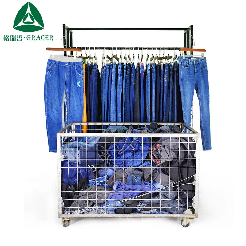 

Free Used Clothes Winter Jeans Women Second Hand Clothing in Bales Price, Black and blue
