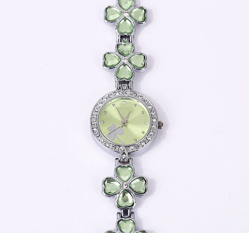 

Ladies Lucky Clover Love Crystal Strap Charm Austrian Drilling Brand Watches for Women