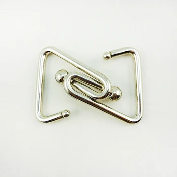 rompecabezas de metal