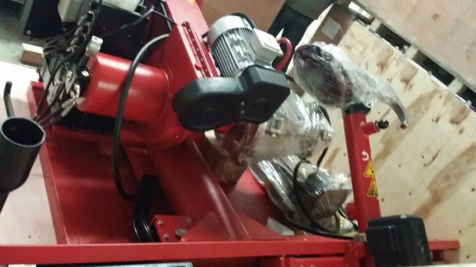Big Four Tire Changer/changing A Tire/tyre Fitting Machine Price(ss