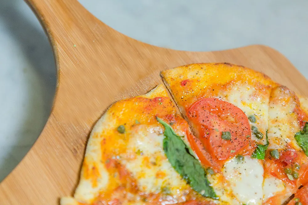 Natural Bamboo Wooden Pizza Peel Paddle And Cutting Board Serving Tray