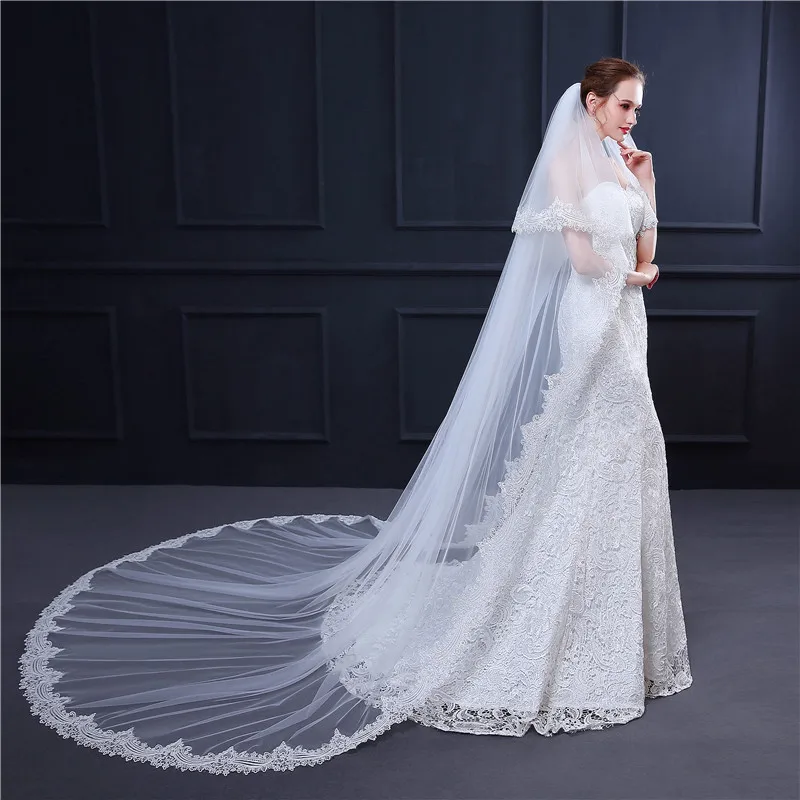 lace edged bridal veils