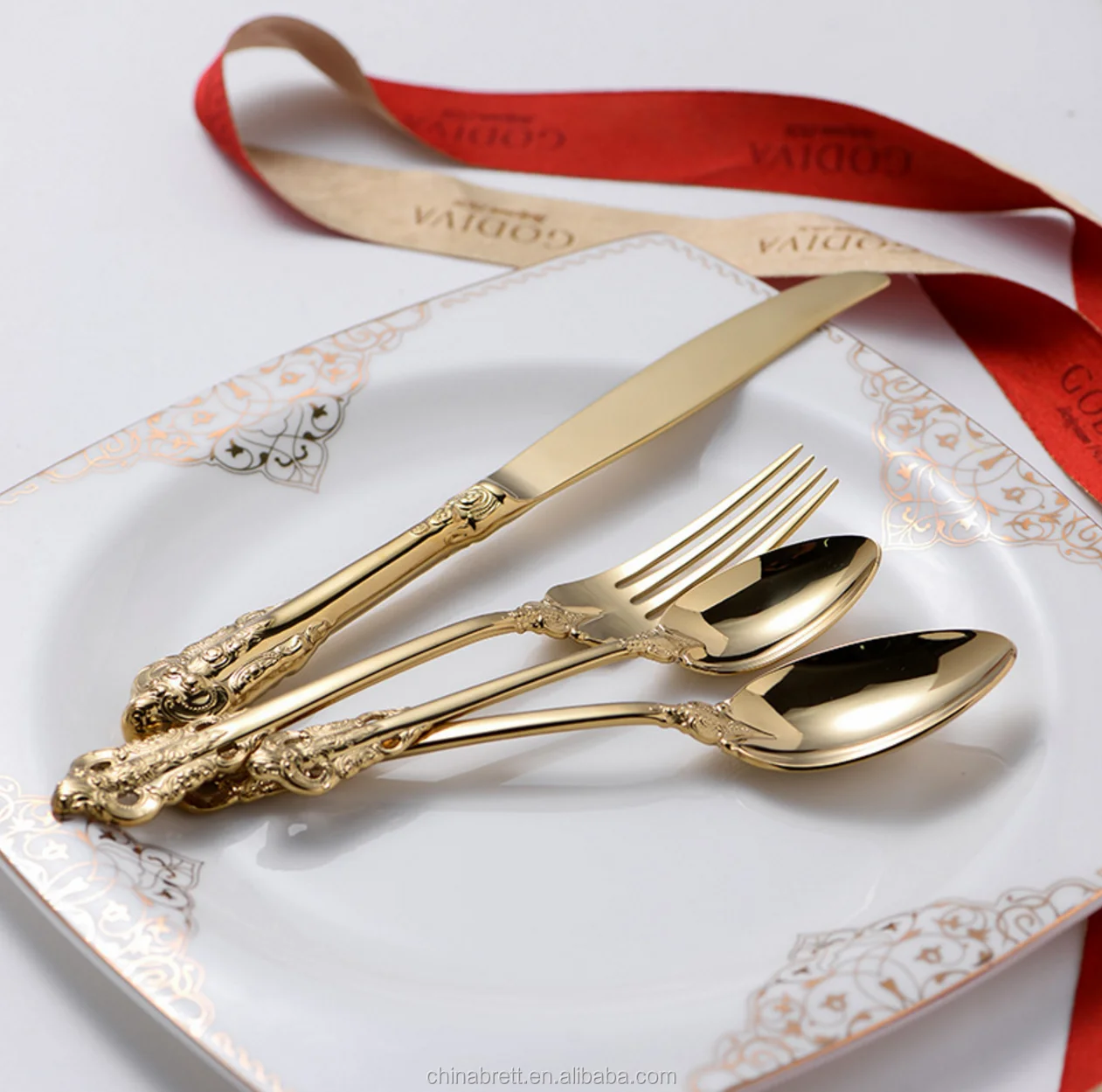 столовые приборы оптом