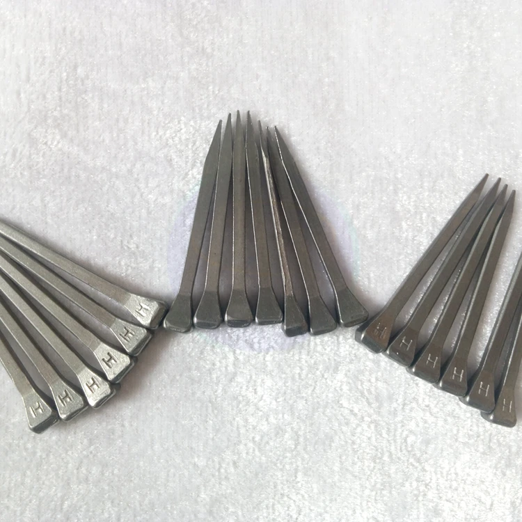 

Chinese factory direct selling for wholesale steel horseshoe nails