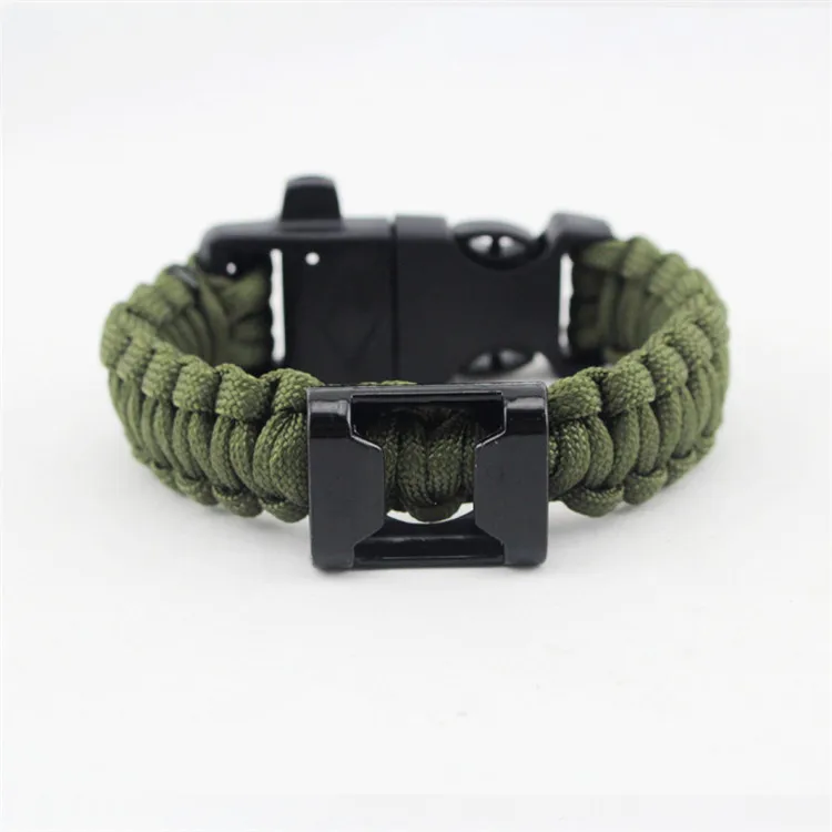 3582008709_1100489780