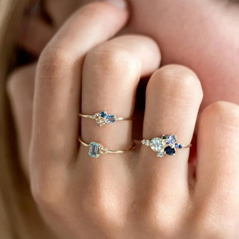 

Crystal Stracking Birthstone Minimalist Engagement Ring