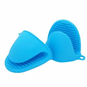 Image of Kitchen Silicone Heat Resistant Microwave Silicone Oven Glove