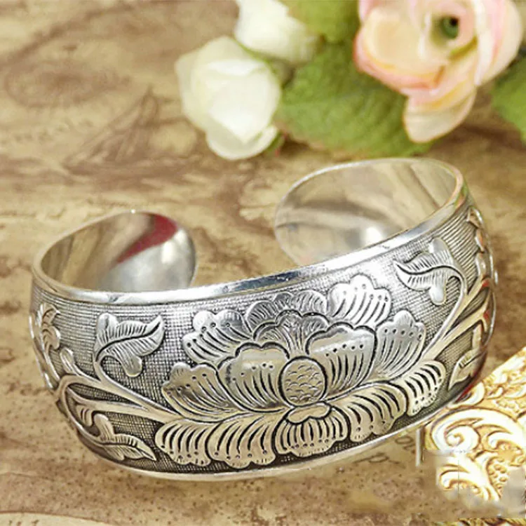 التقليدية القديمة الفضة منحوتة نمط سوار واسع خمر سوار الإسورة محفورة سوار فضية للنساء Buy Vintage Bracelet Engraved Bangle Sterling Silver Bracelets For Women Product On Alibaba Com