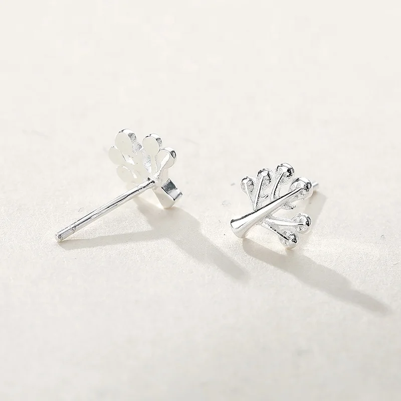 

Fashion cute small tree shape silver stud earings for women 2019