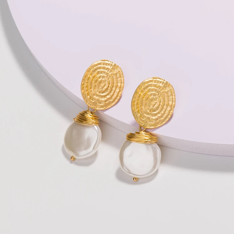 

Personalized Matte Gold Filled Thread Flower Alloy With Wire Wrap Baroque Pearl Earrings For Women Girl