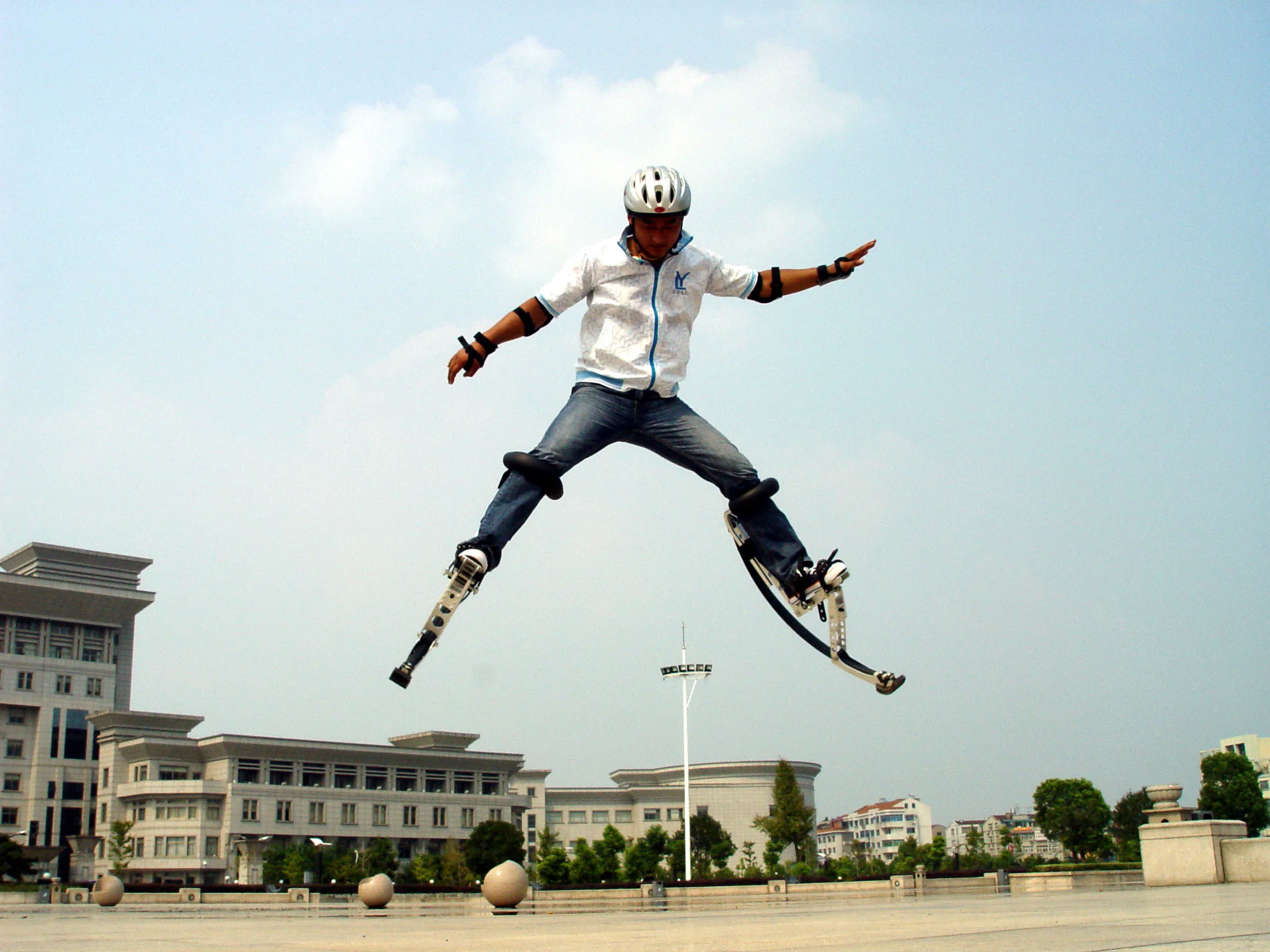 National Outdoor Fitness Sports Spring Jumping Stilts Walking Running