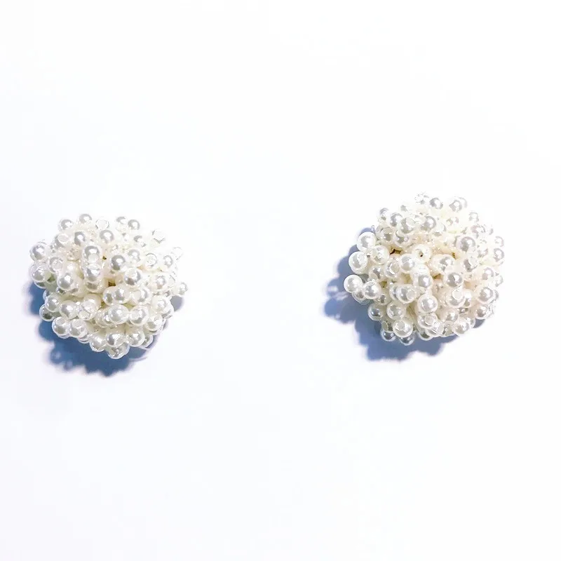 

wholesale pearl beaded cluster baroque pearl earring ear jewelry irregular pearl flower stud earring, Picture